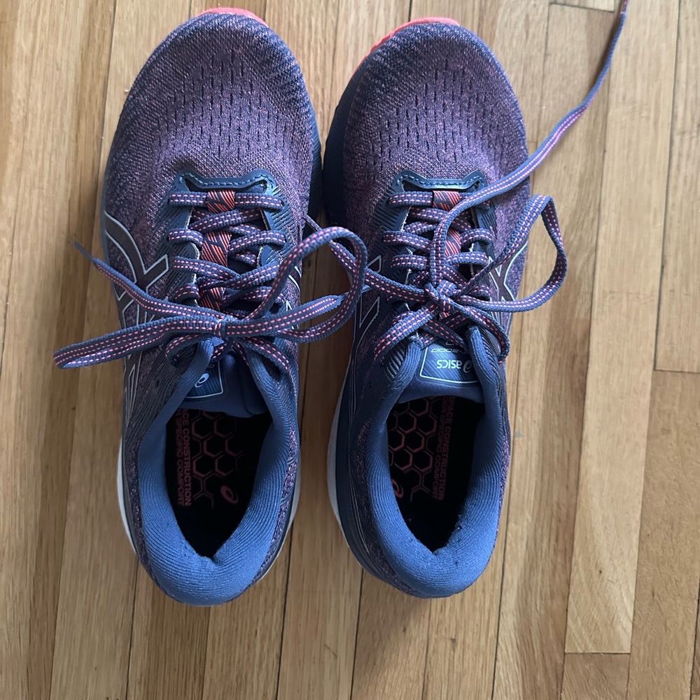 ASICS GT2000